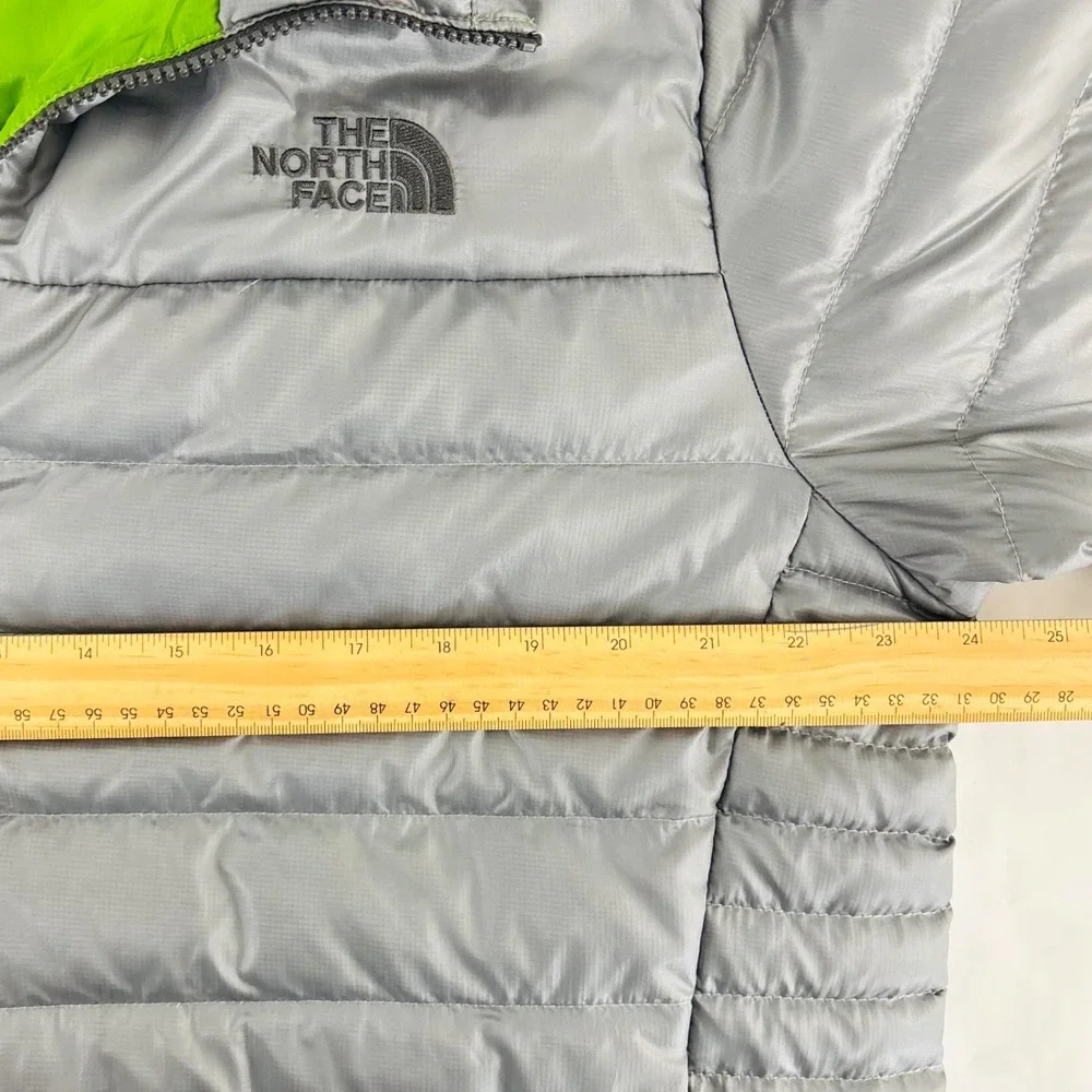 The North Face 550 Down Puffer Jacket Mens Medium Gray Flare Quilted NF0A55XG